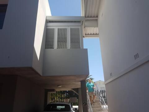 Modern, Centrally Located Dorp Street Apartment Stellenbosch Exterior photo